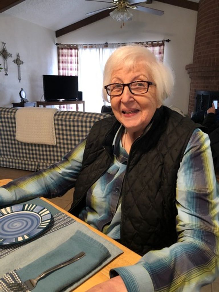 Rita Gayle Poteet Profile Photo