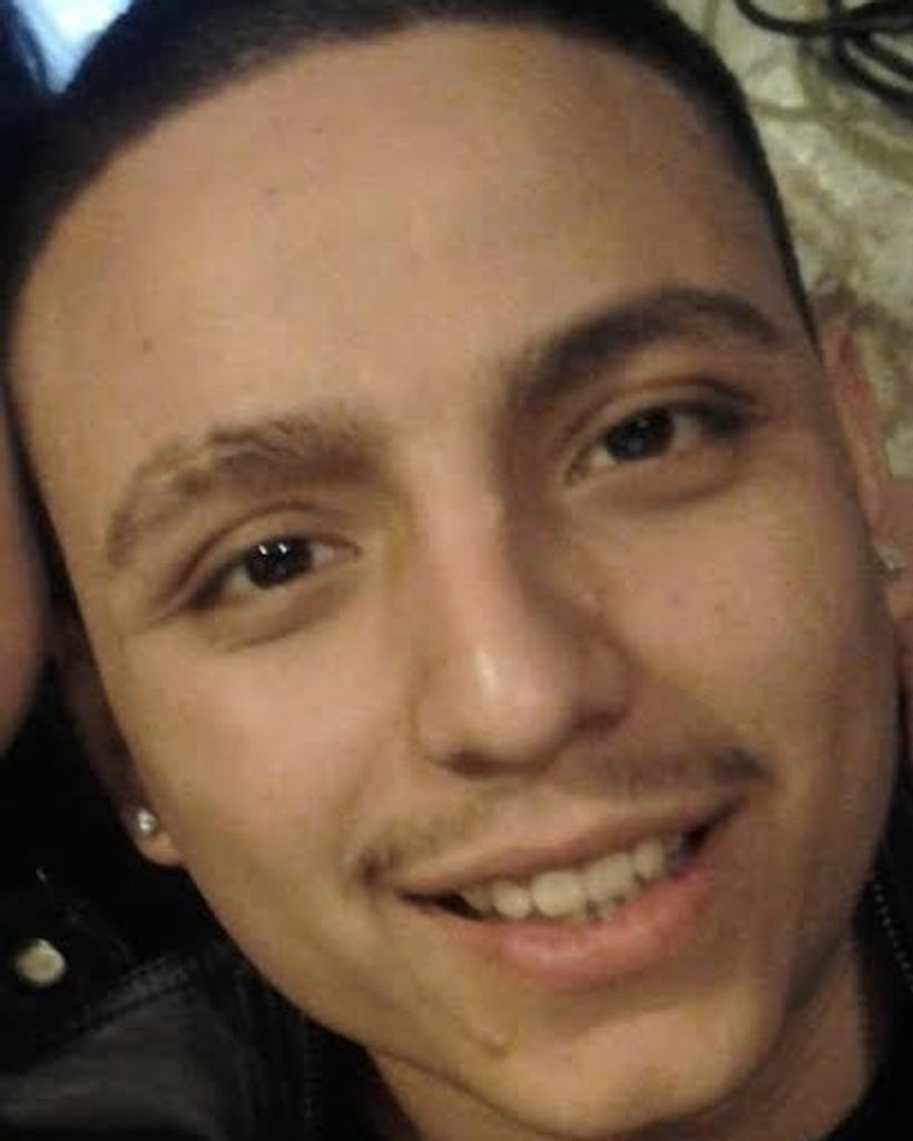 Derek Almeida Profile Photo