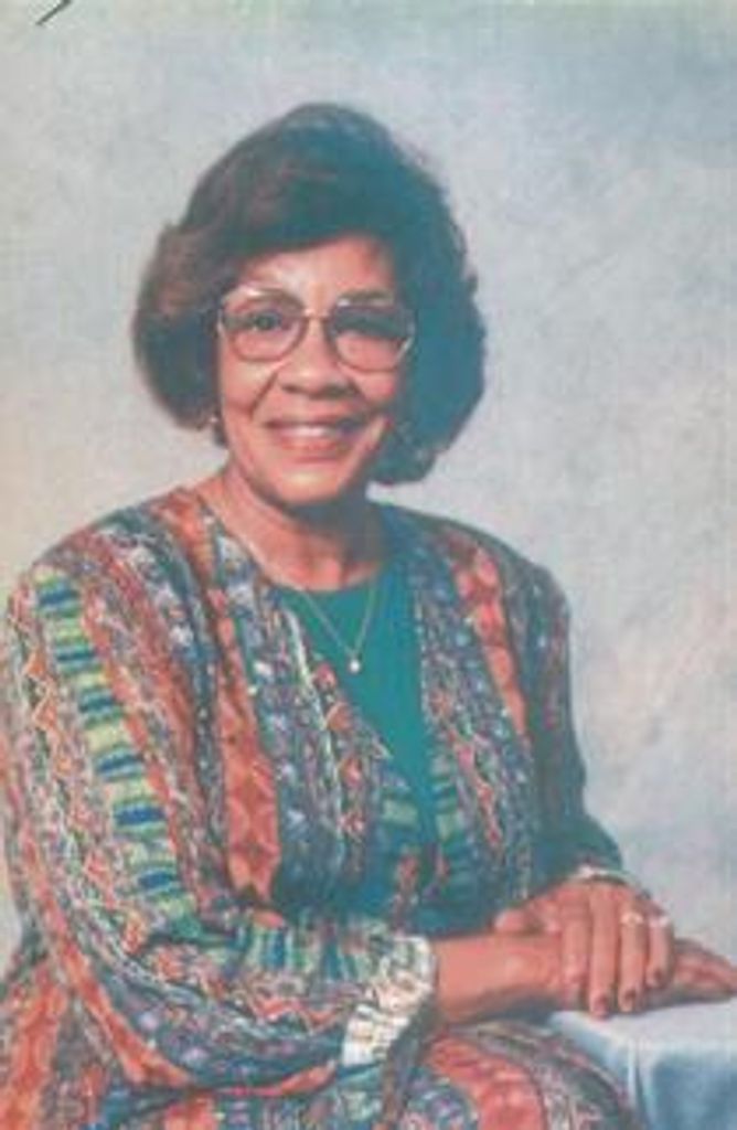 Elizabeth C Trask