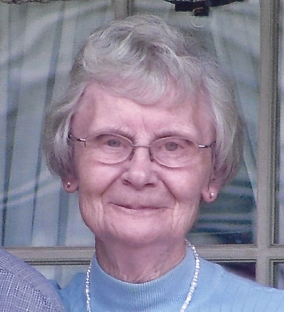 Della Mae Frantz Profile Photo