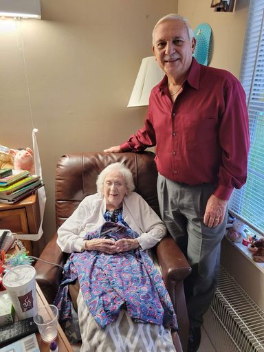 Wanda L. (Bowers)  Longstreth photo gallery thumbnail 35 of 71