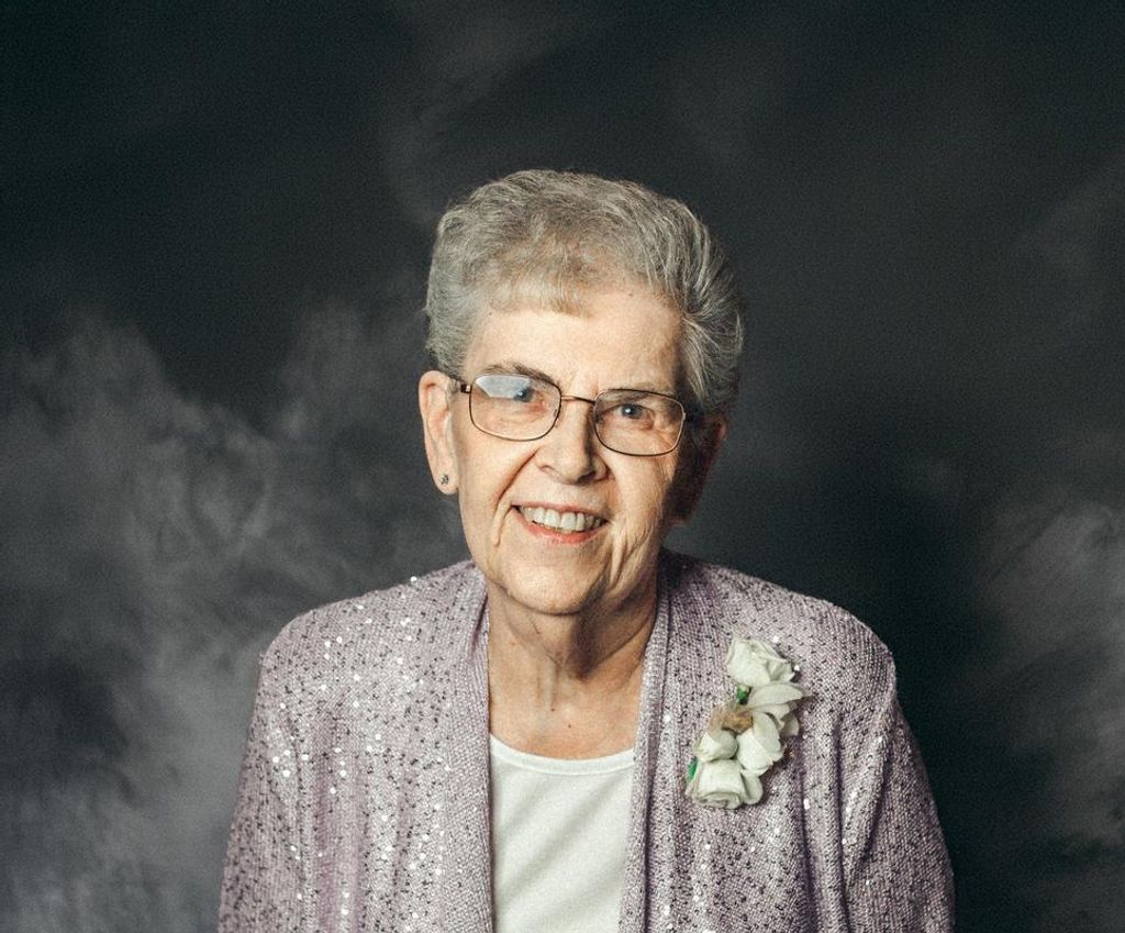 Louise Marie Lidbury Profile Photo