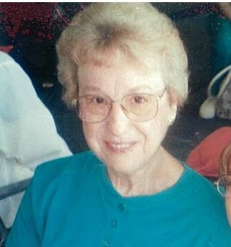 Elizabeth M Beadnell