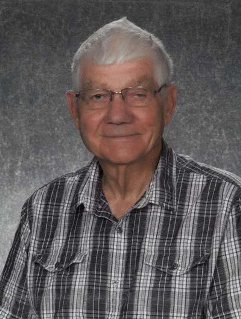 Earl Schlick Profile Photo