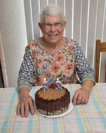 Carol Louise Iwan's obituary image