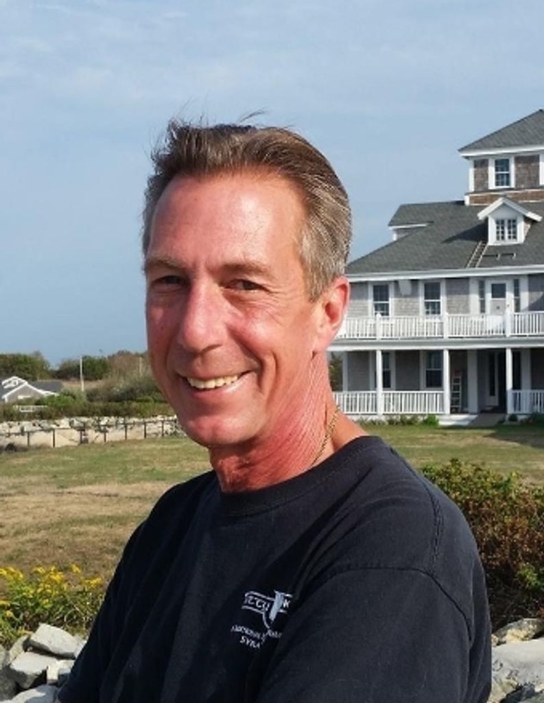Christopher M. Kelley Profile Photo
