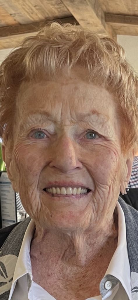 Mary Loretto (Mccarthy)  Petrus Profile Photo