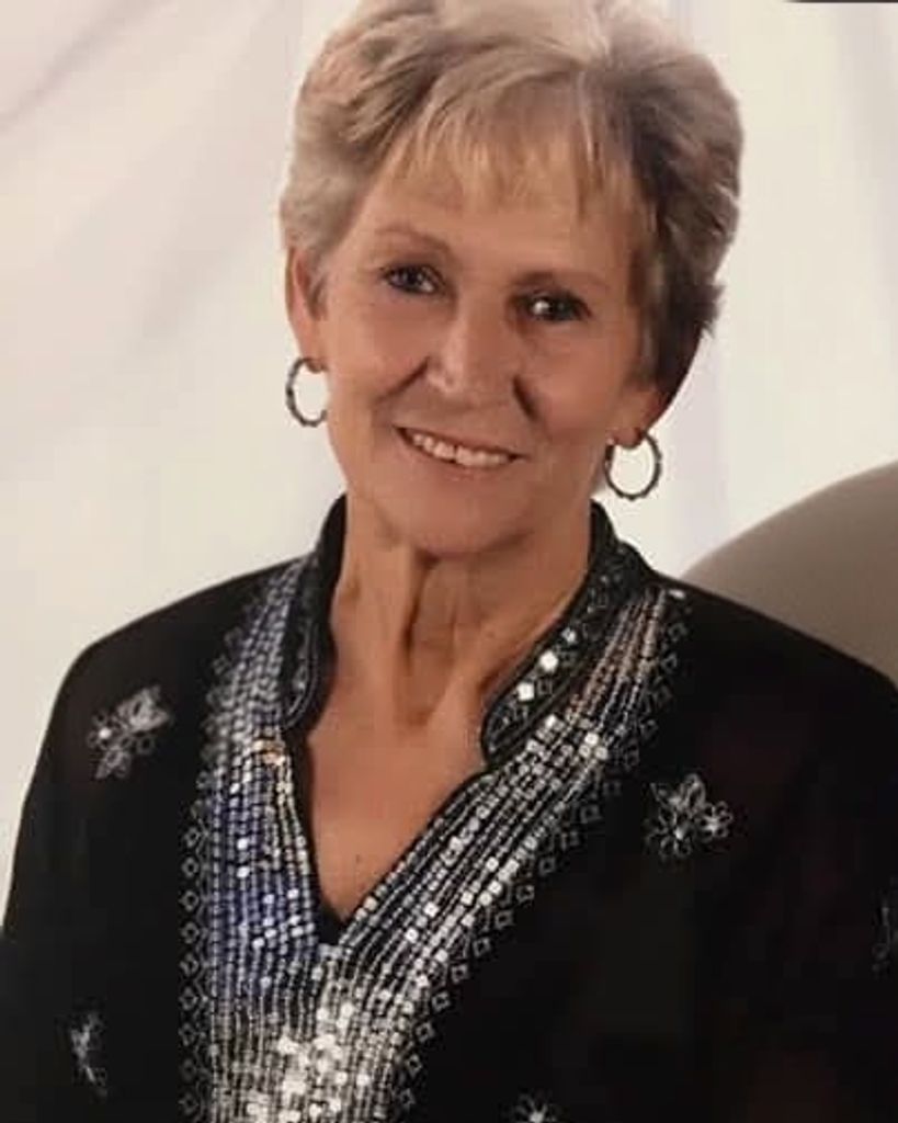 Mitzie White Profile Photo