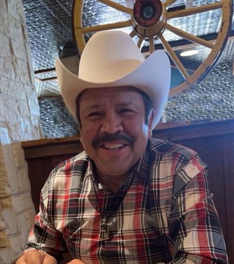 Francisco Javier Casillas Profile Photo
