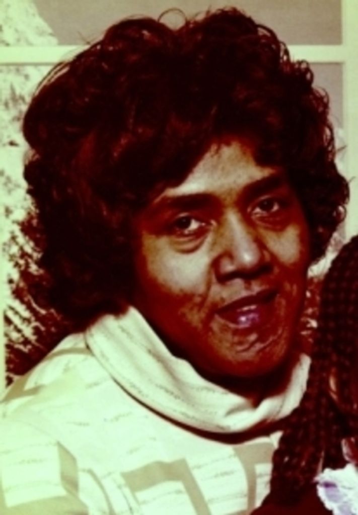 Ivy Sterling-Lewis Profile Photo
