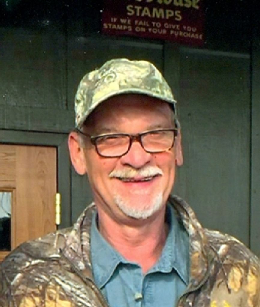 Larry D Helton