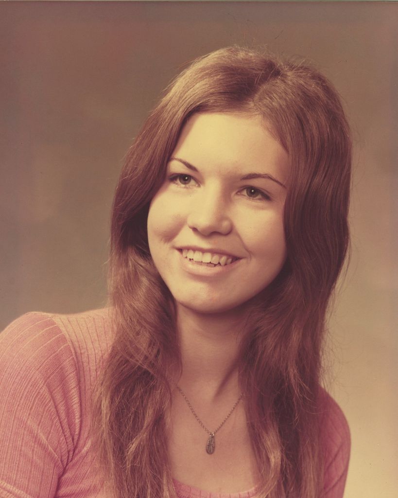 Mary Lou Mitchell Profile Photo