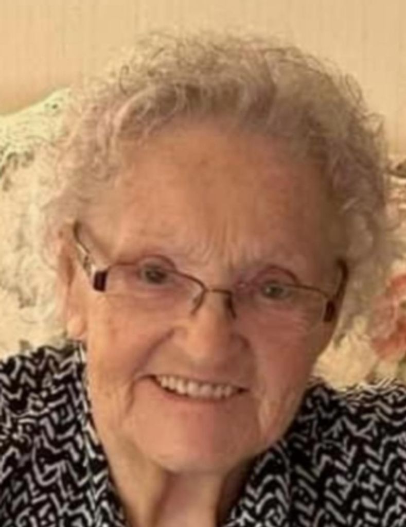 Jewell Maxine Reuter Profile Photo