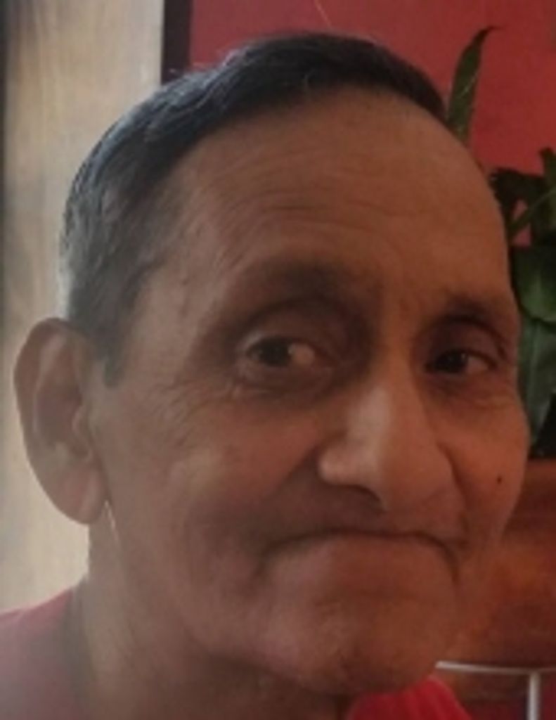 Carlos T. Limon