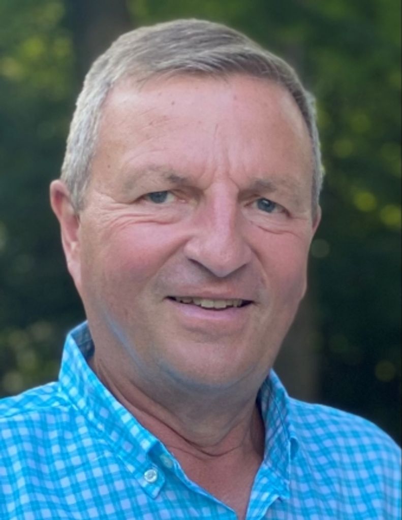 Lester M. Bowman Profile Photo