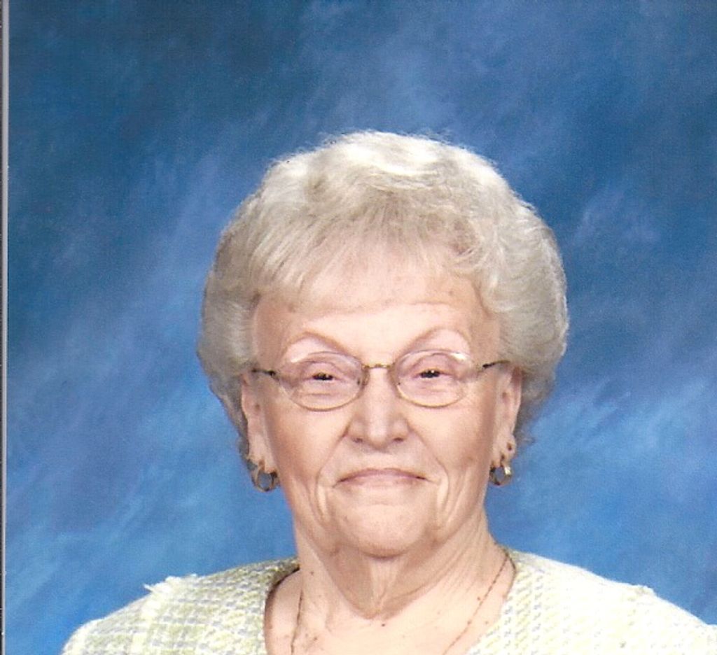 Marilyn J. (Hahn)  Mehring