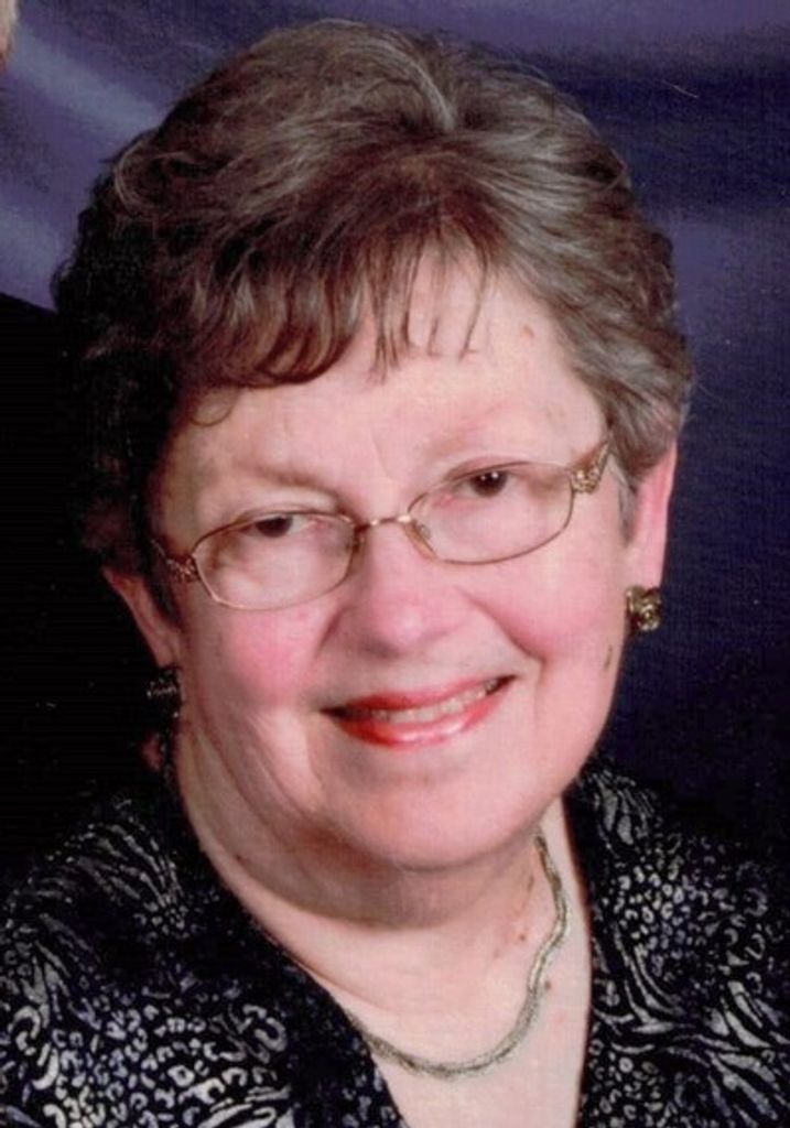 Elaine Fay Licht