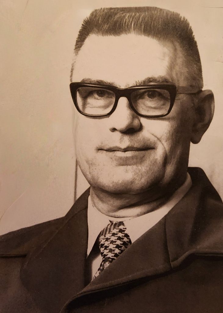 Charles Pierce Warren Profile Photo