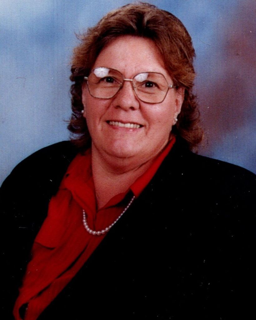Laura Louise Luton Profile Photo