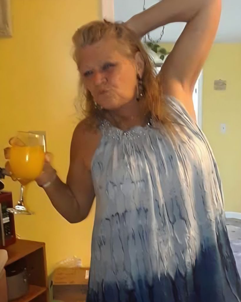 Tina Tillis Profile Photo