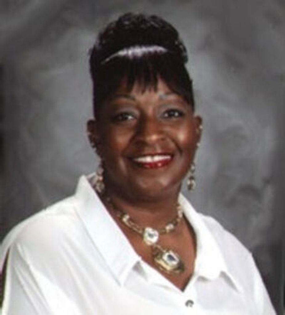 Ms. Tonia Yolanda Draper Profile Photo