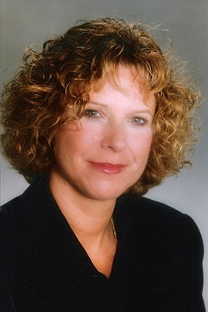 Frances  Joanne Handley