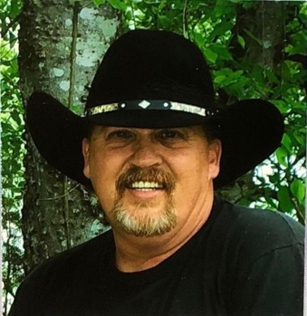Robert Michael Hill Profile Photo