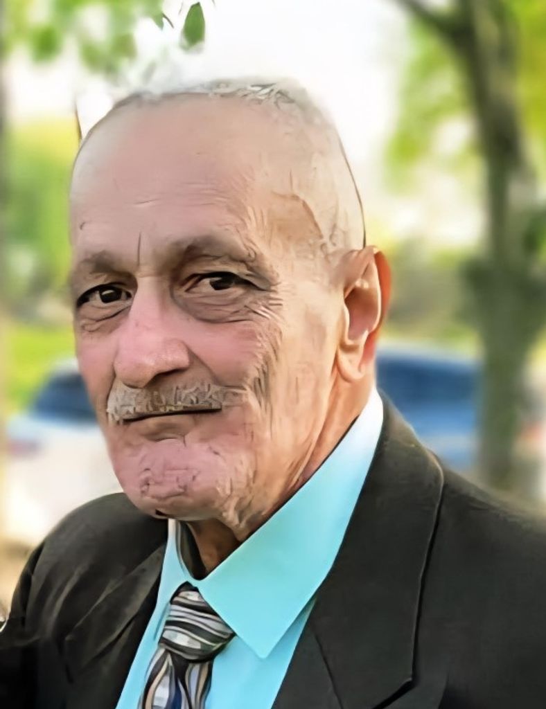 Rene Gil Vera Profile Photo