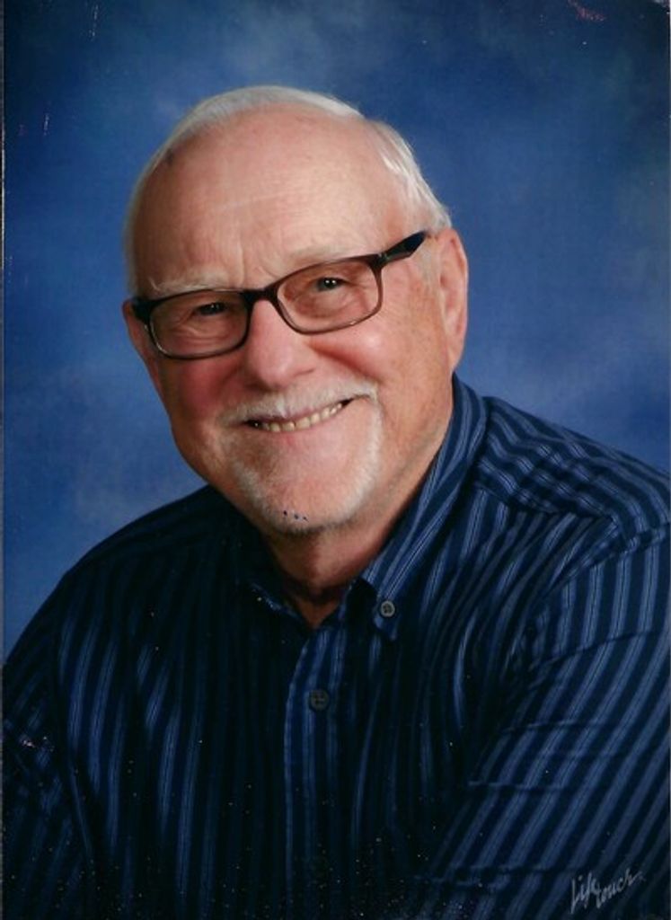 Carlton Werner Eckert Profile Photo