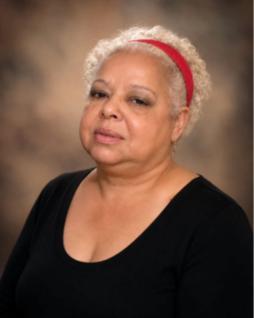Midia Estelle Espinal Profile Photo