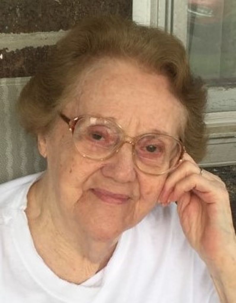 Rosabelle "Rose" Travers