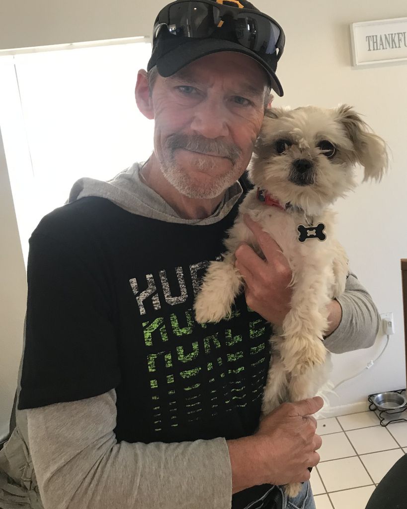 Lonnie Roy Elliott Profile Photo