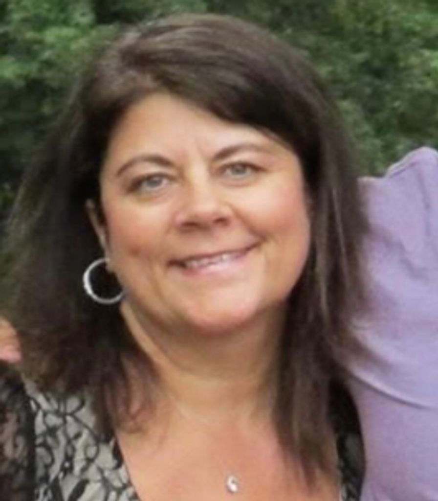 Mary Lou Seubert (Feit)