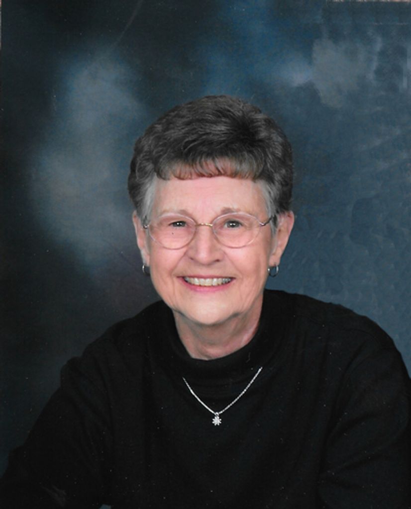 Emalee Charlotte Solander Profile Photo
