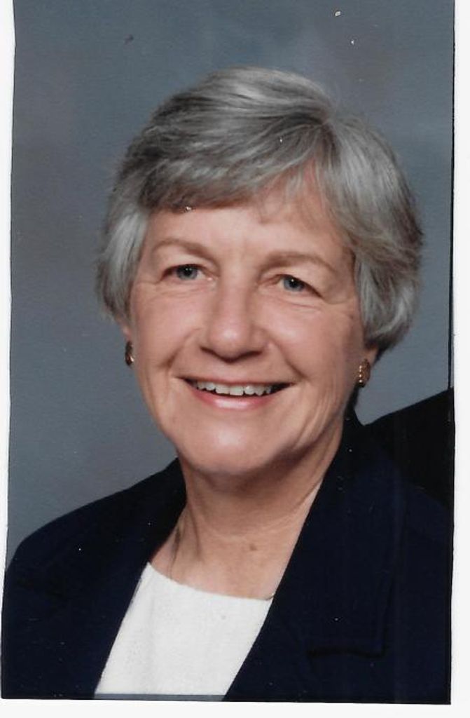 Phyllis 'Betsy' Culver-Byrom
