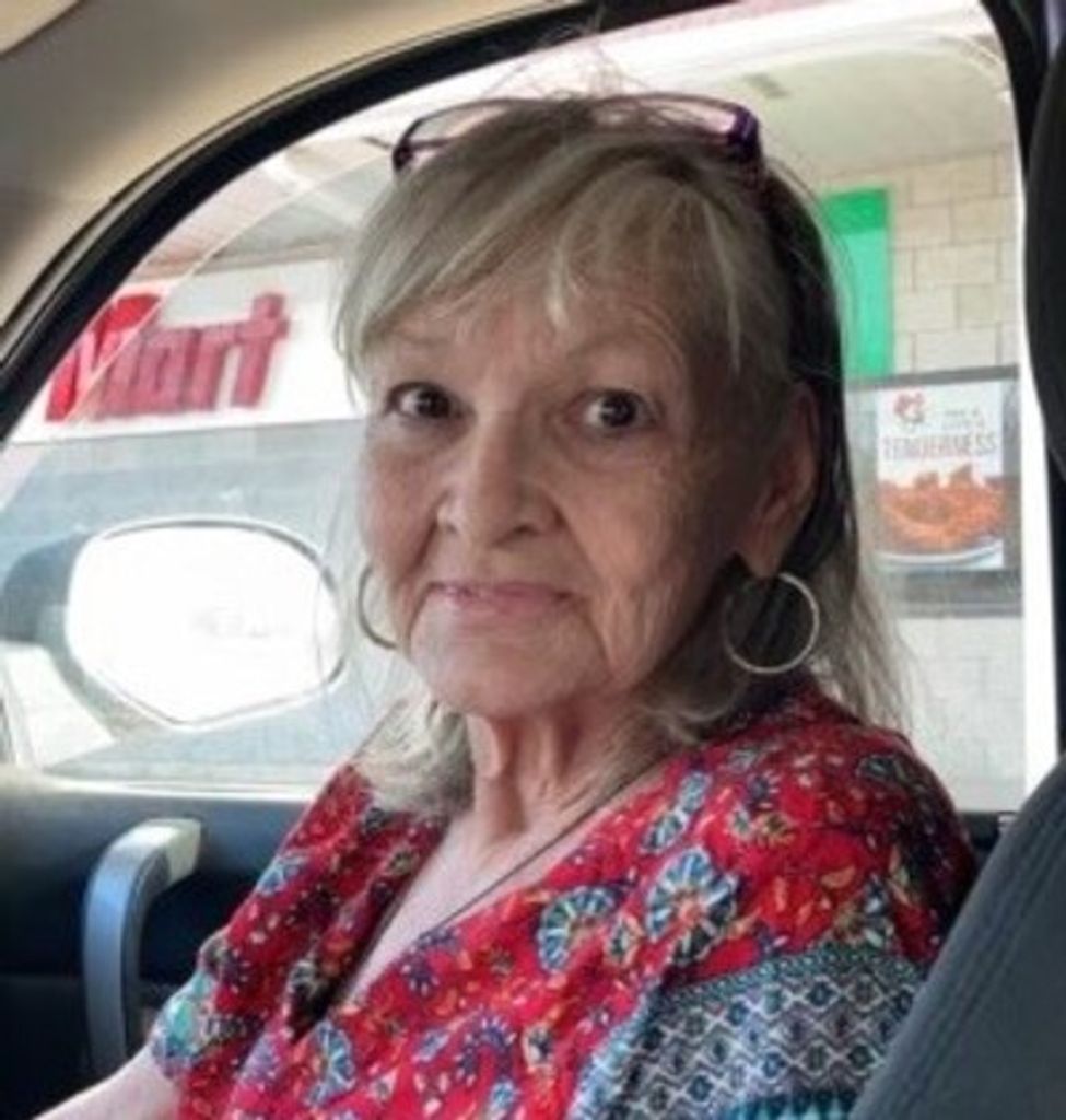 Elizabeth "Liz" Lucille Lidgett