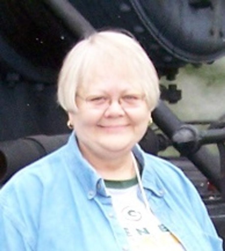 Marilyn Marie Crum (Hoppe) Profile Photo