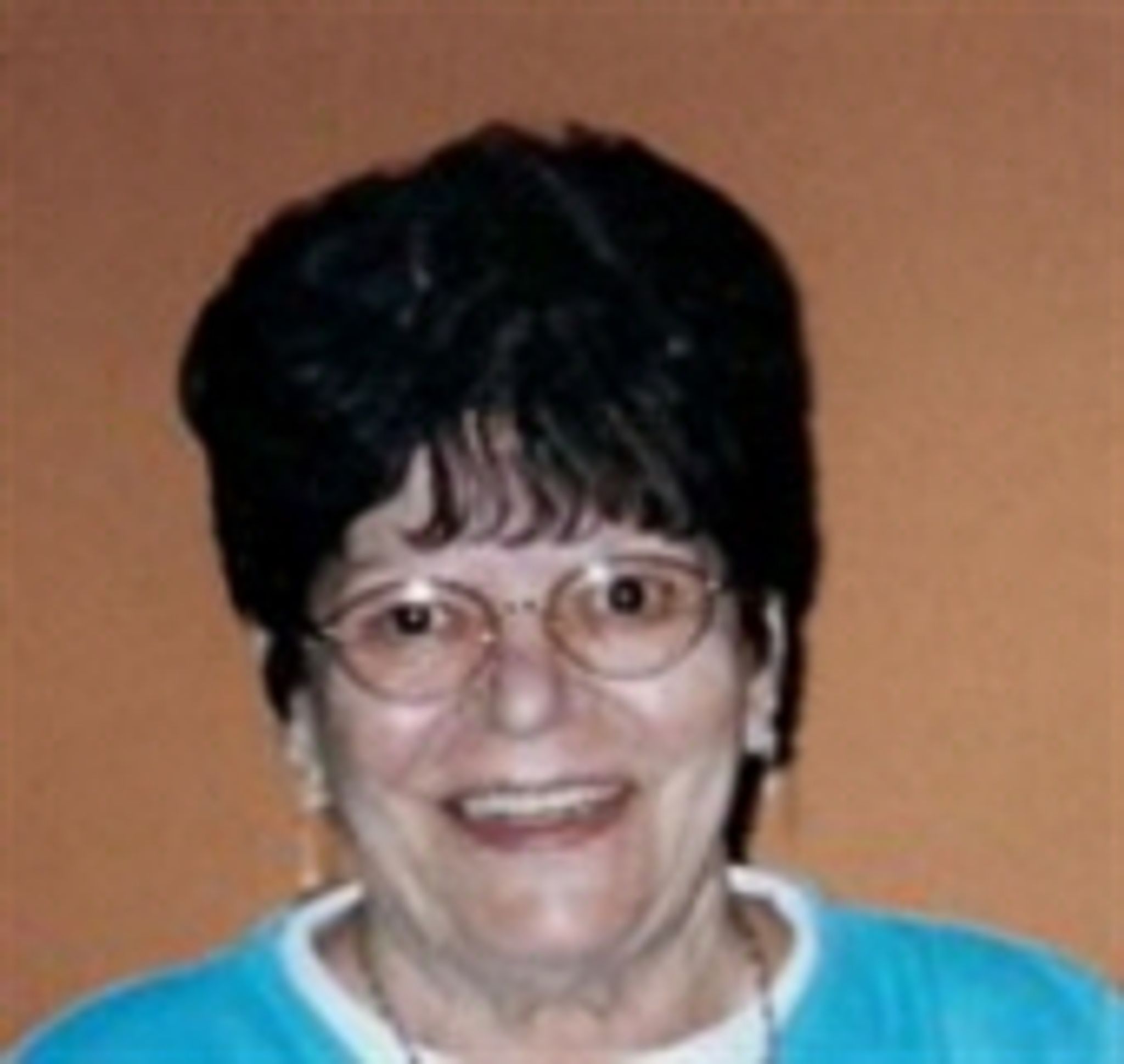 Renate H Bawinkel photo gallery image 1 of 2