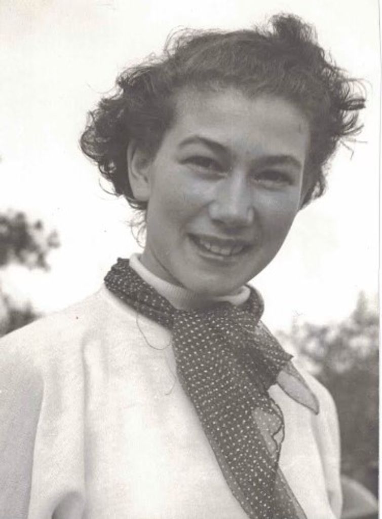 Elisabeth Holladay Profile Photo