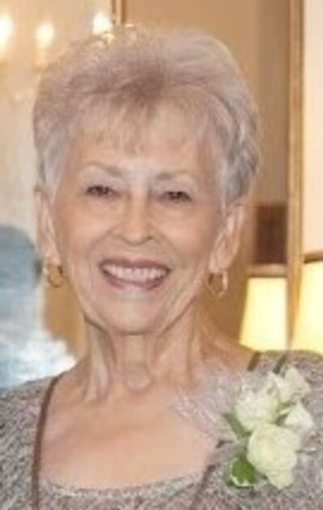 Linda Rowe Profile Photo