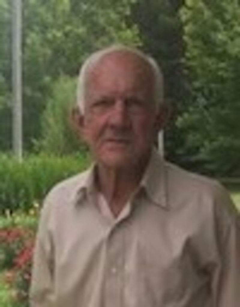 Olun Eugene Hood Profile Photo