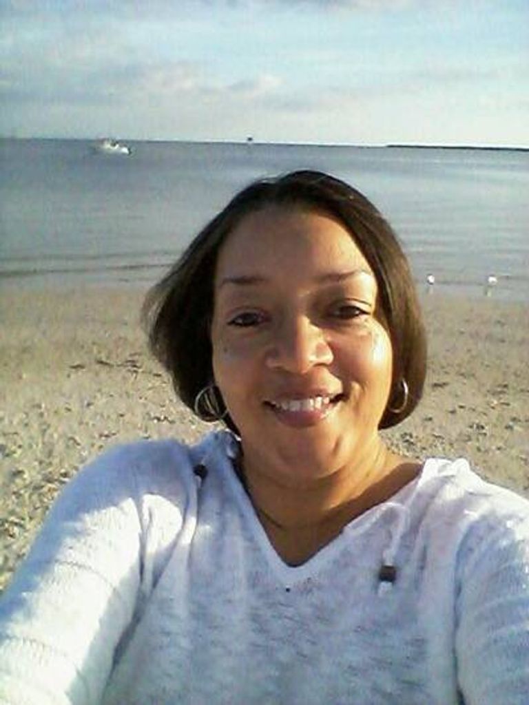 Estell Wallace Profile Photo