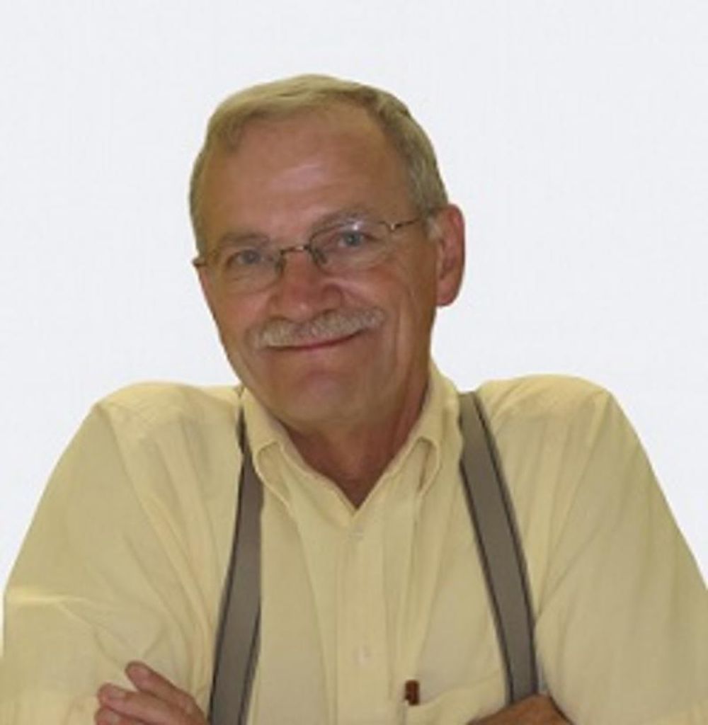 Thomas "Tom" Michael Chamberlain