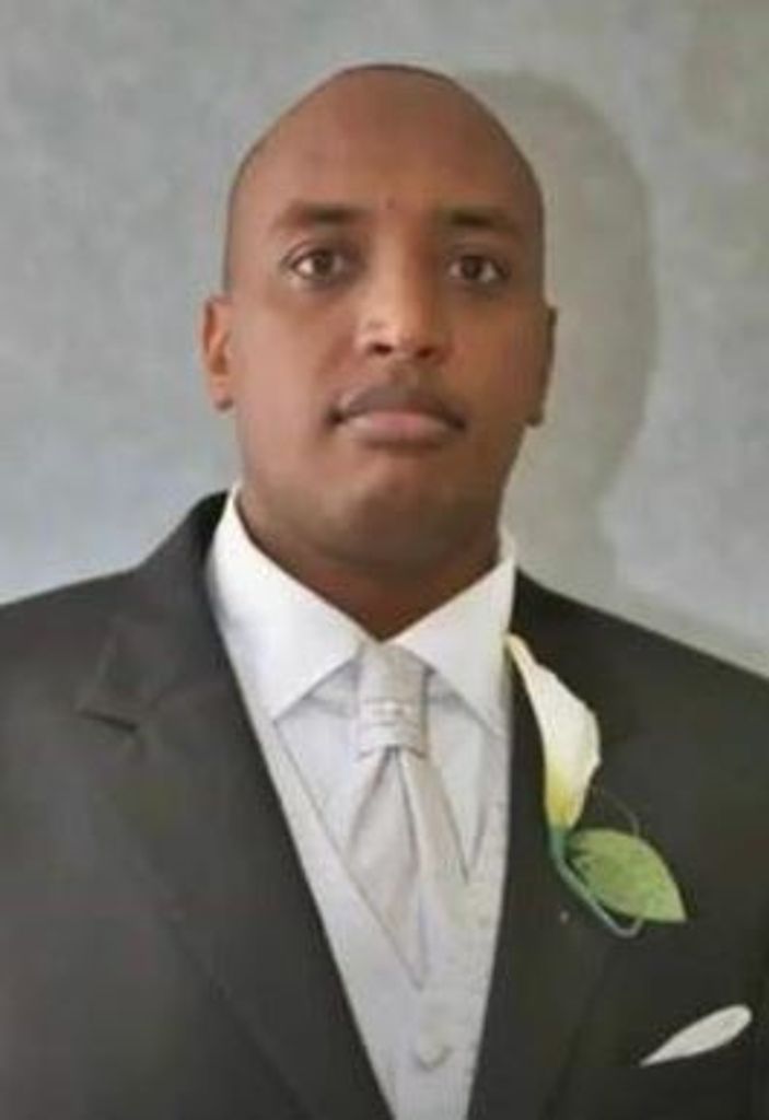 Gakunzi Yves Senzara Profile Photo