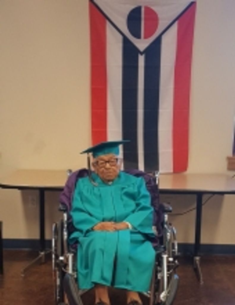 Lucy Anna Willow Profile Photo