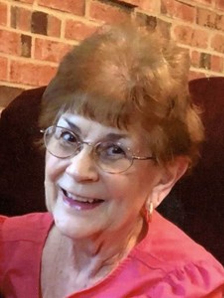 Lucinda Lou Kvant