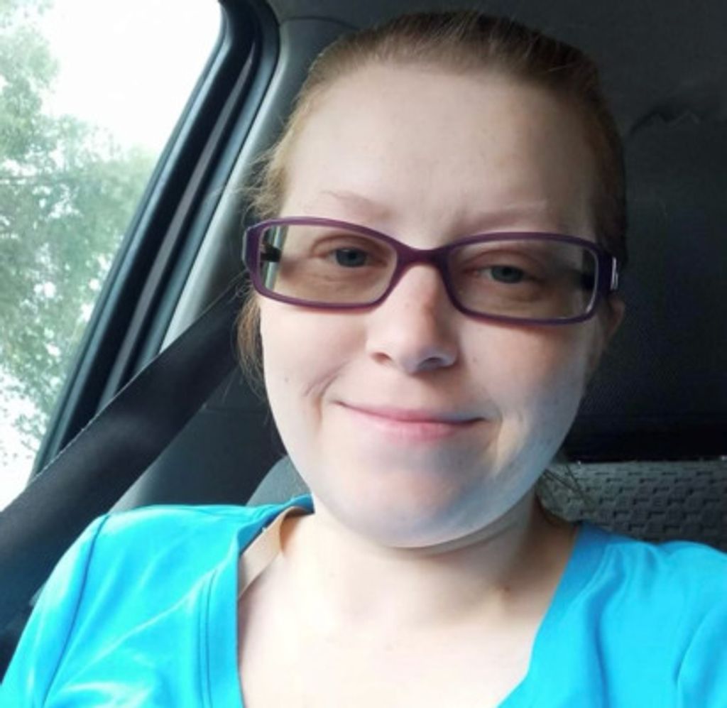 Brandy Ray Mccracken-Vanrompaey Profile Photo