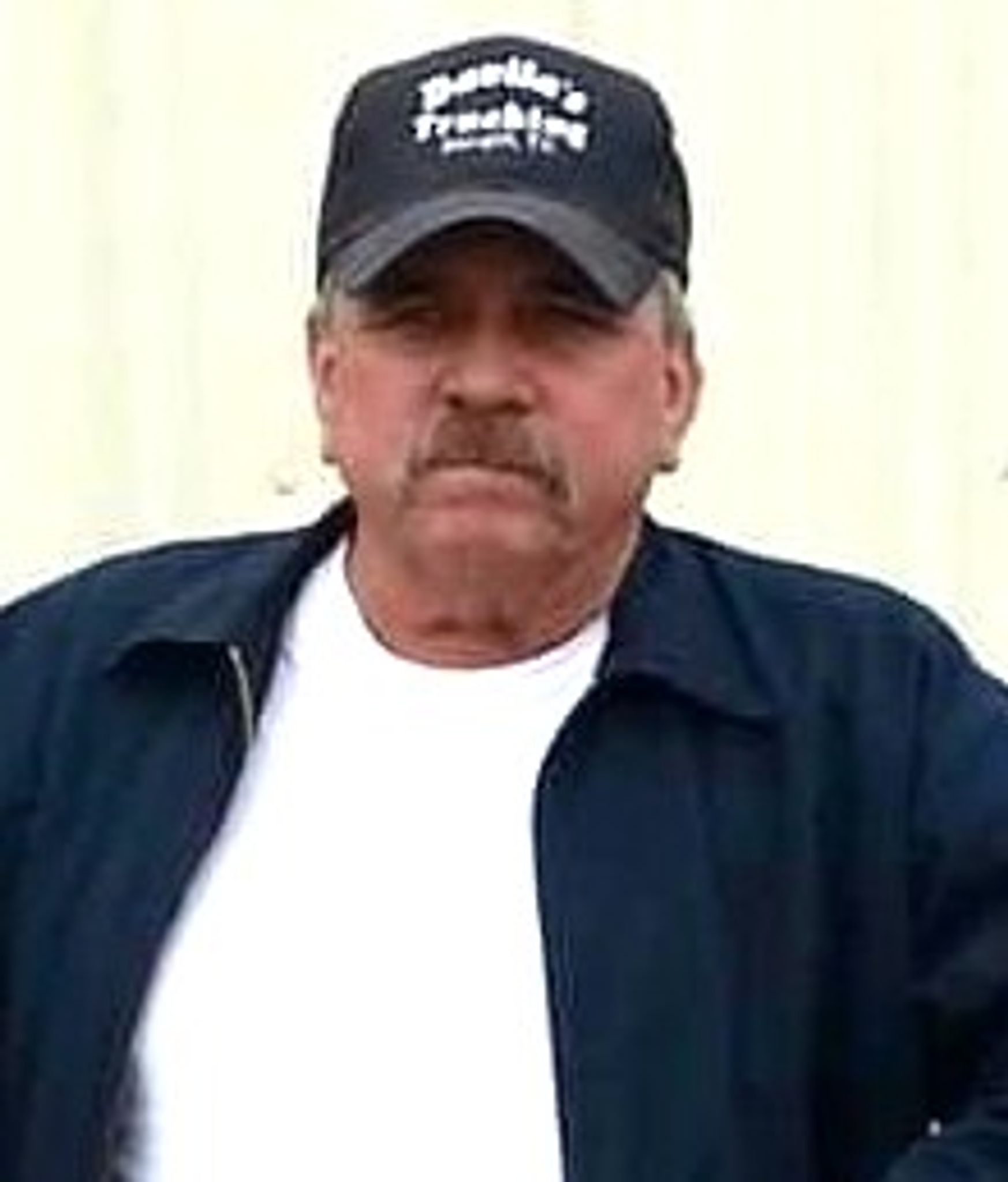 Ricardo H Davila photo gallery image 1 of 76