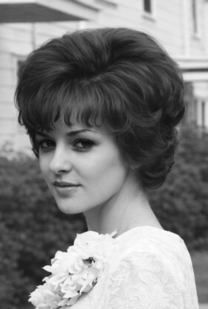 Carolyn R. (Huss)  Bunting