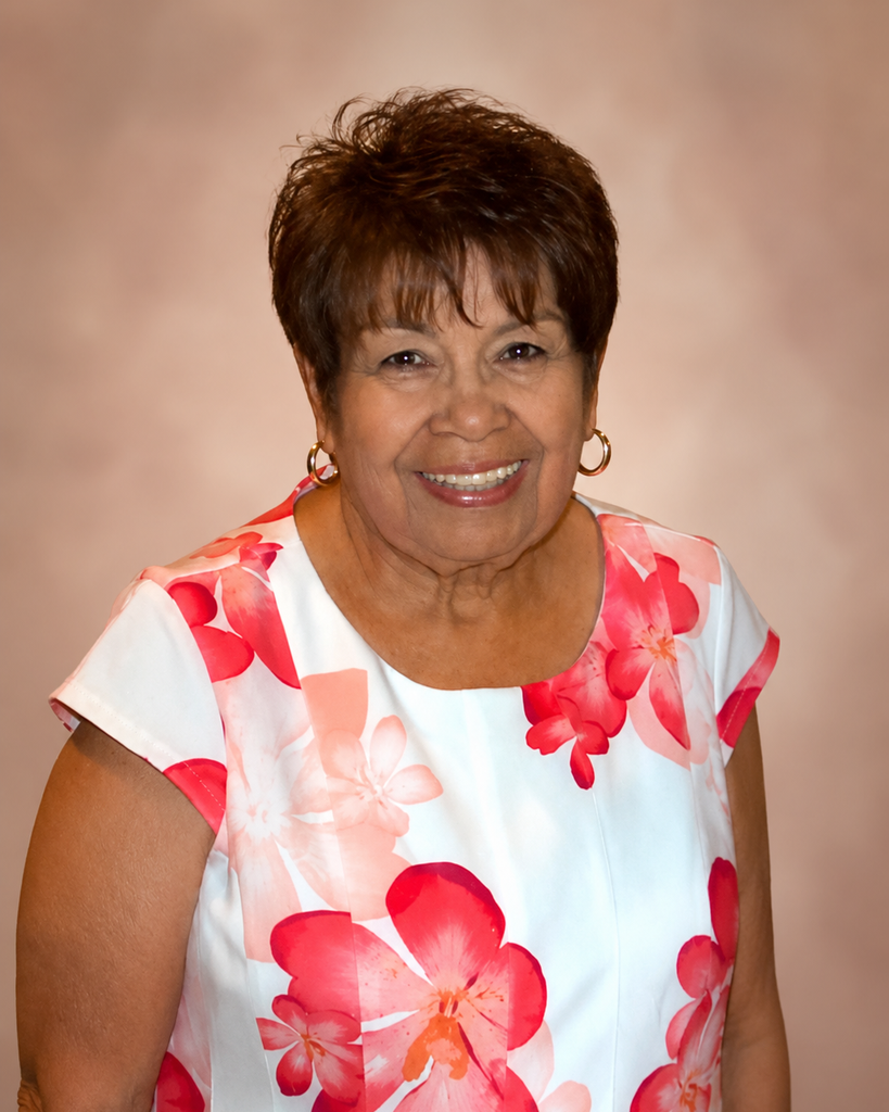 Stella Vasquez Romo Profile Photo